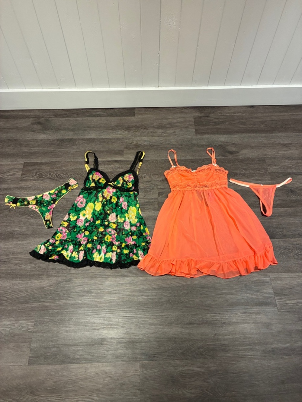 Betsy Johnson & In Bloom Lot of 2 Babydoll Sets (M)